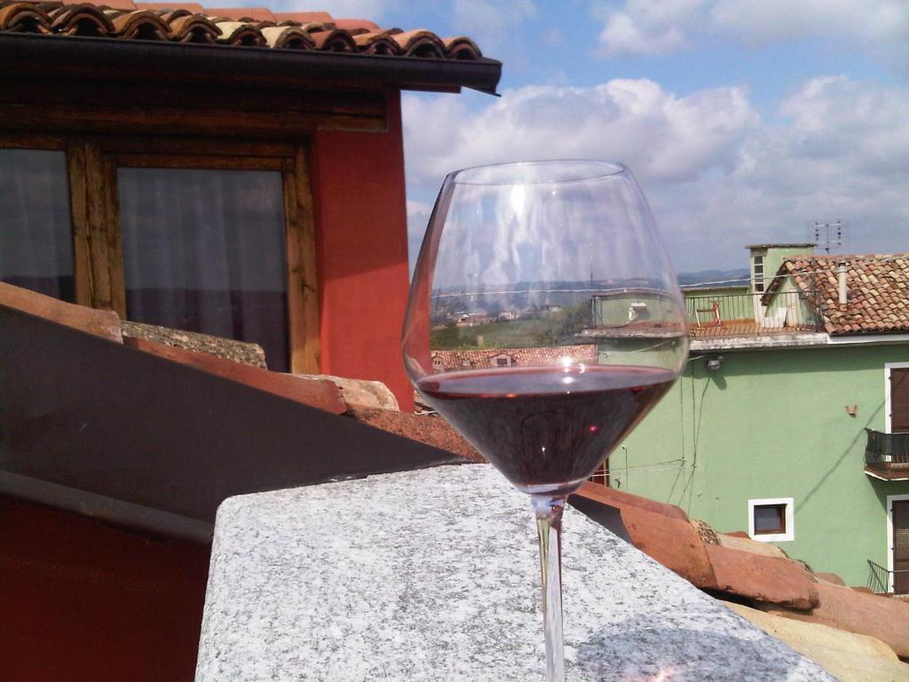 Dimora San Sebastiano Bed and Breakfast Neive Eksteriør billede
